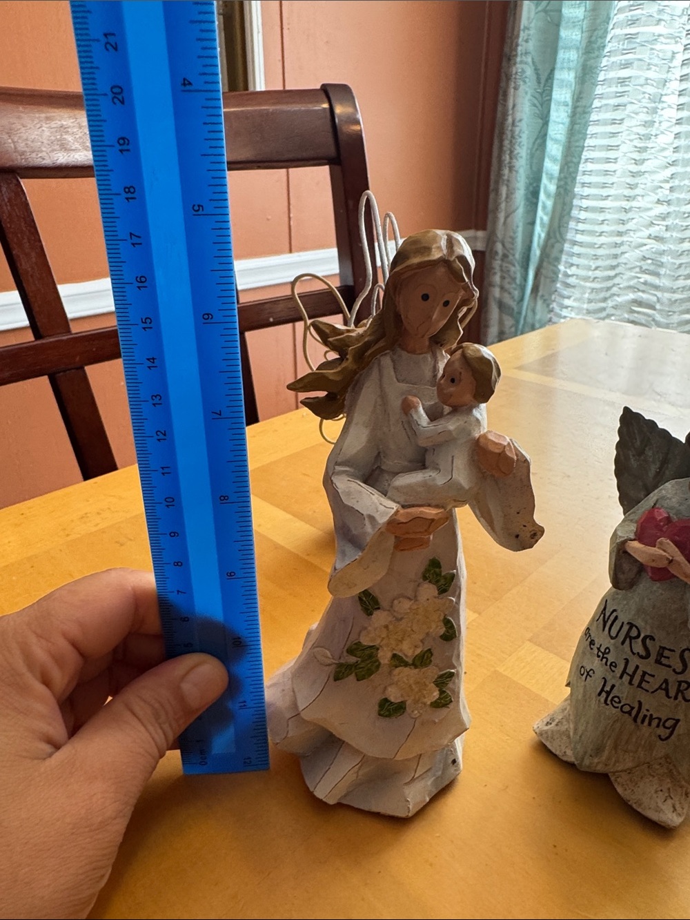 Set of Four Angel Figurine in White, Cream, Gray & Red - Picture 13 of 15